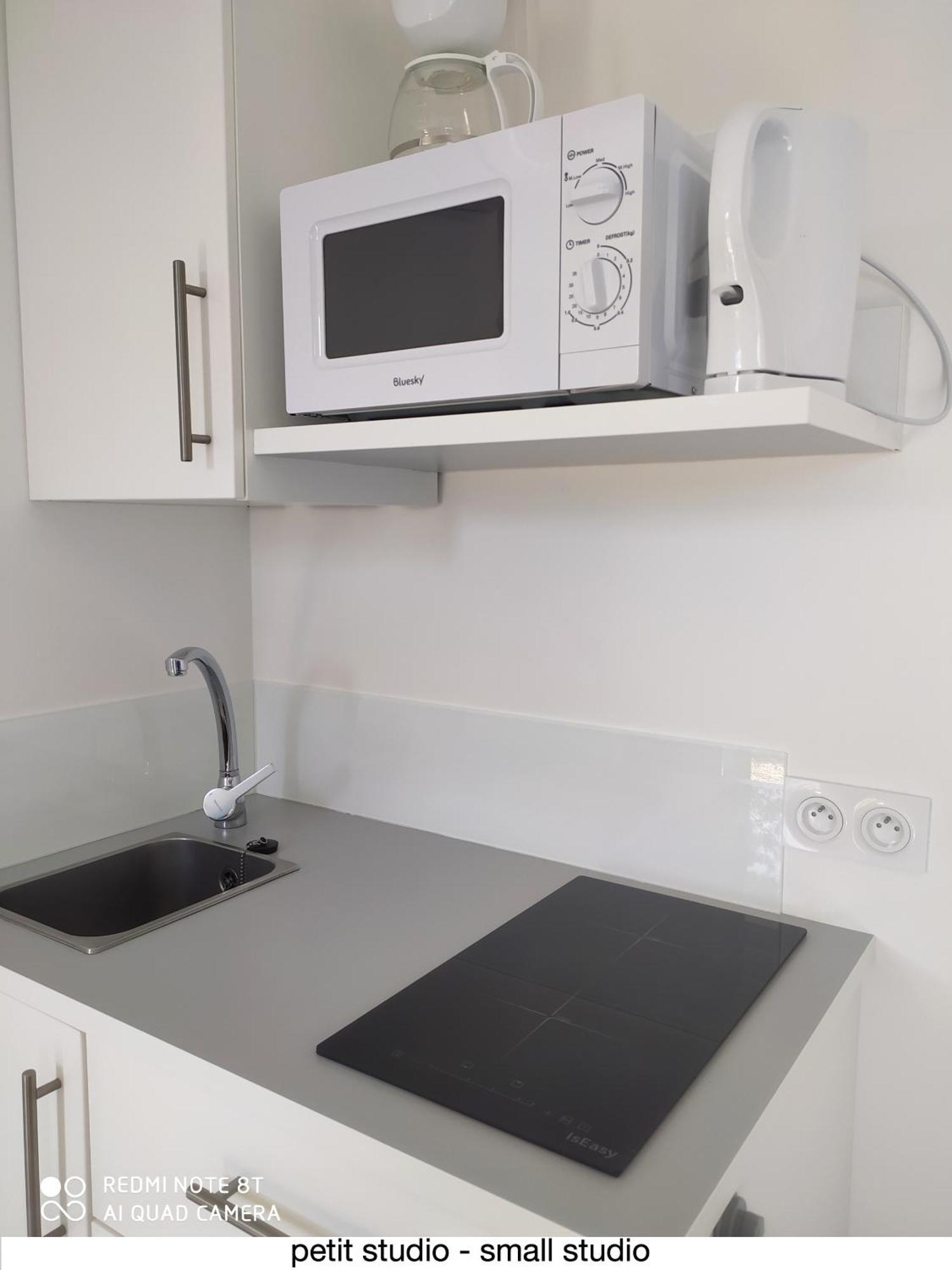 456 Chemin De La Pinede Apartment Menton Exterior photo