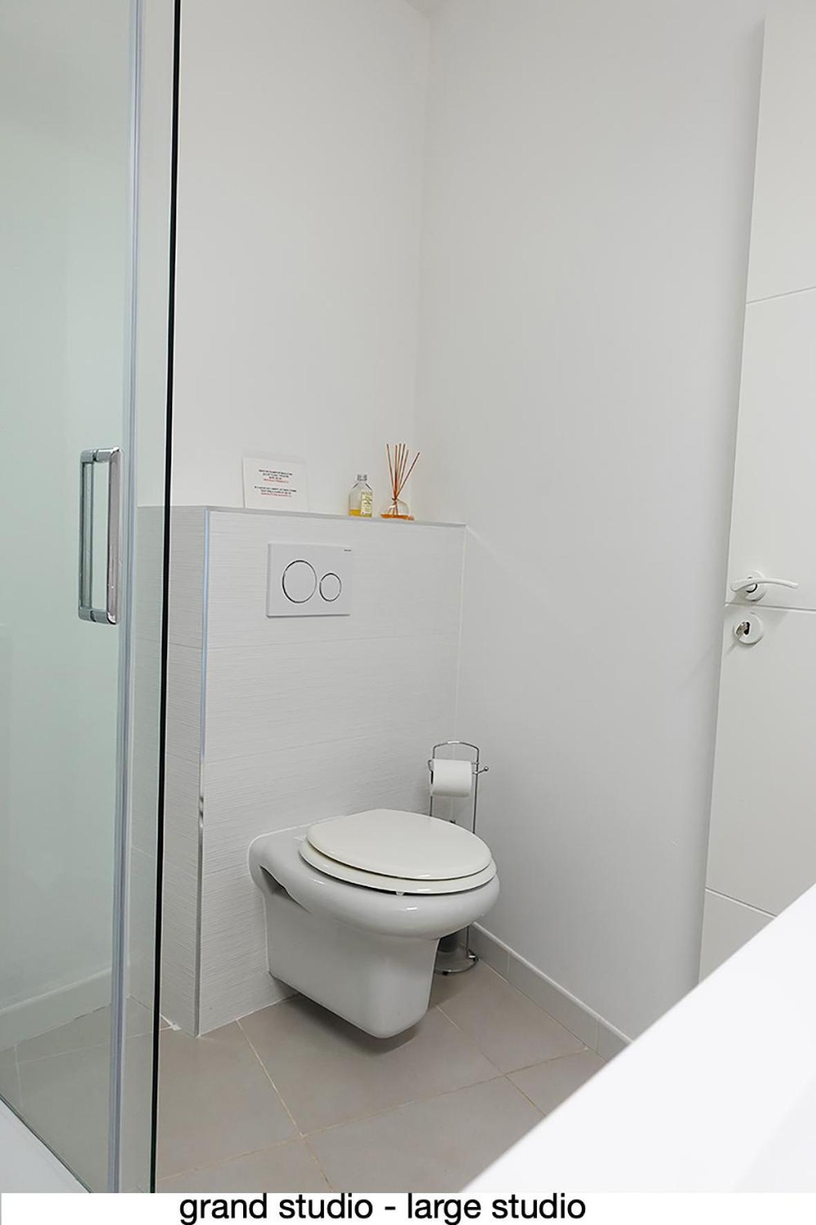 456 Chemin De La Pinede Apartment Menton Exterior photo